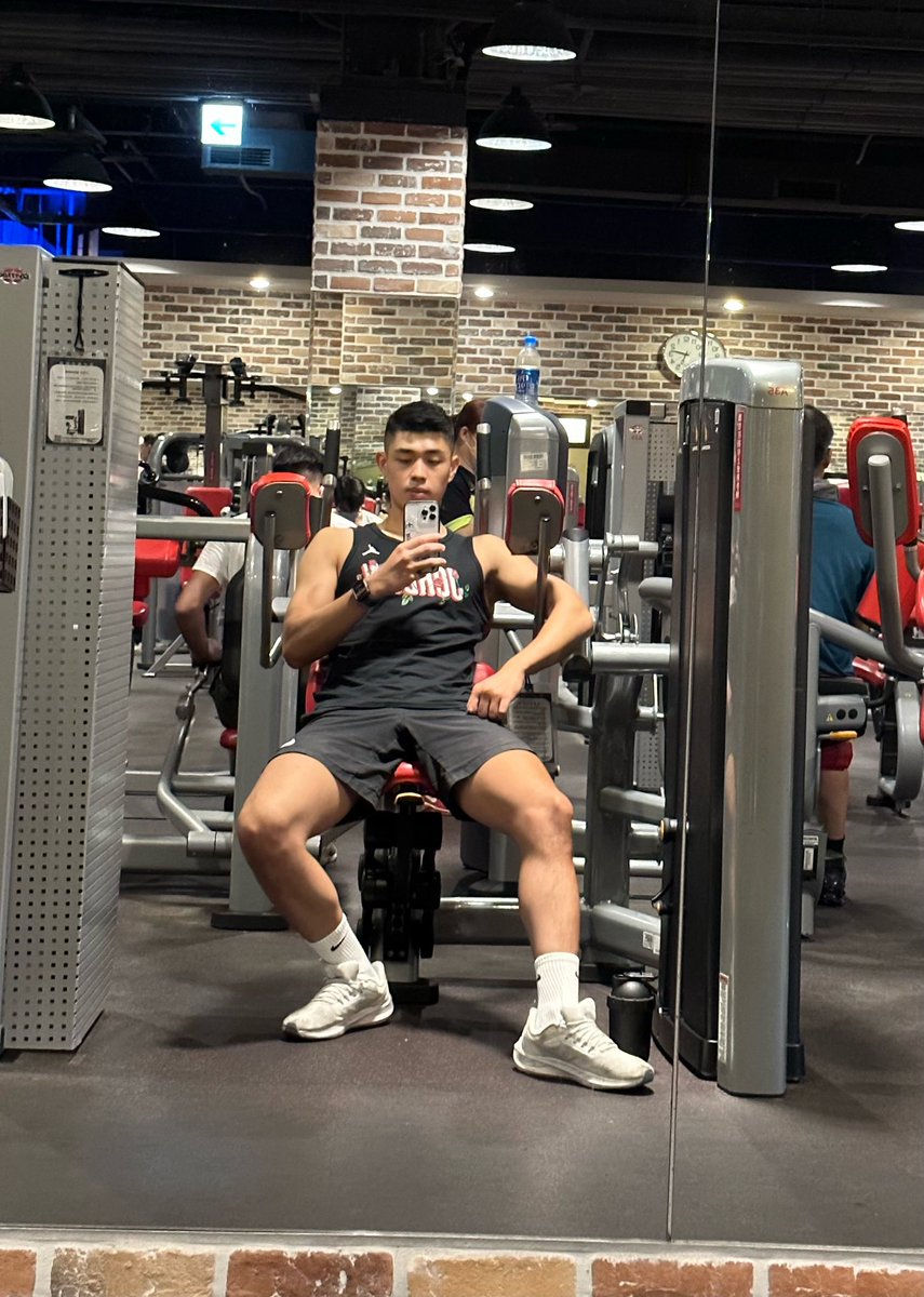 變冷了
還要練肚子嗎🙃