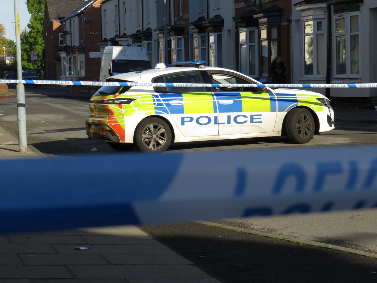 R2Images's tweet photo. Police are appealing for information after an assault on Gresham Road in Middlesbrough last night.

A 59 year old man suffered stab wounds and remains in hospital in a stable condition. A 16 year old boy has been arrested https://t.co/NpCoAvnYyX