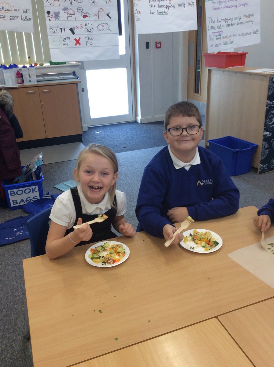 Year3Simpsons's tweet photo. We loved making fruit and vegetable cous cous today. We used the bridge and claw method to make this delicious recipe. A lot of us tried olives for the first time too! We even gave some to Mr Colley for his lunch. π @SimpsonsLane #classroomkitchen https://t.co/nDI9umTQq6