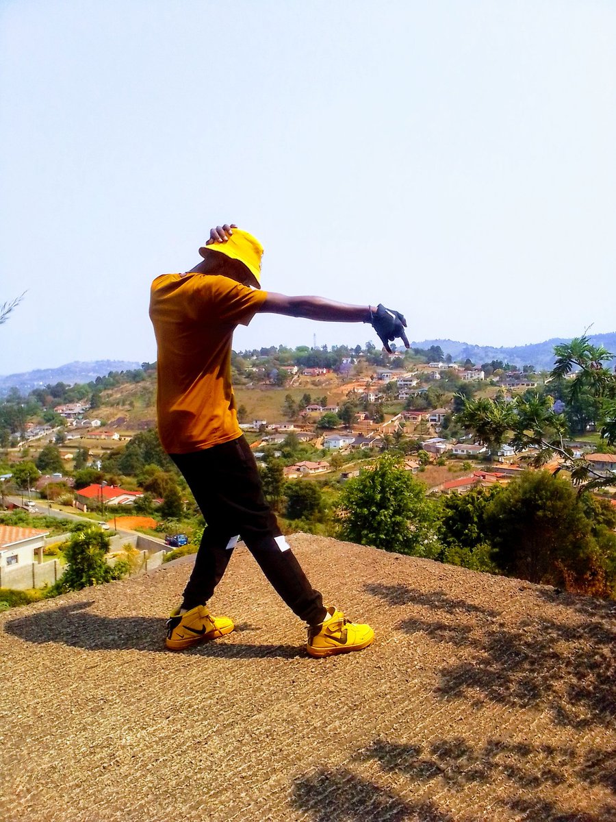 mk_allnatural's tweet photo. Confidence in the way you do the things you do is the key to advancement...

#confidenceis #way #do #thingsilike #KEY #advancement #MichaelJackson #dancevideo #eSwatini #MK #ALLNATURAL https://t.co/su8izNGeJT