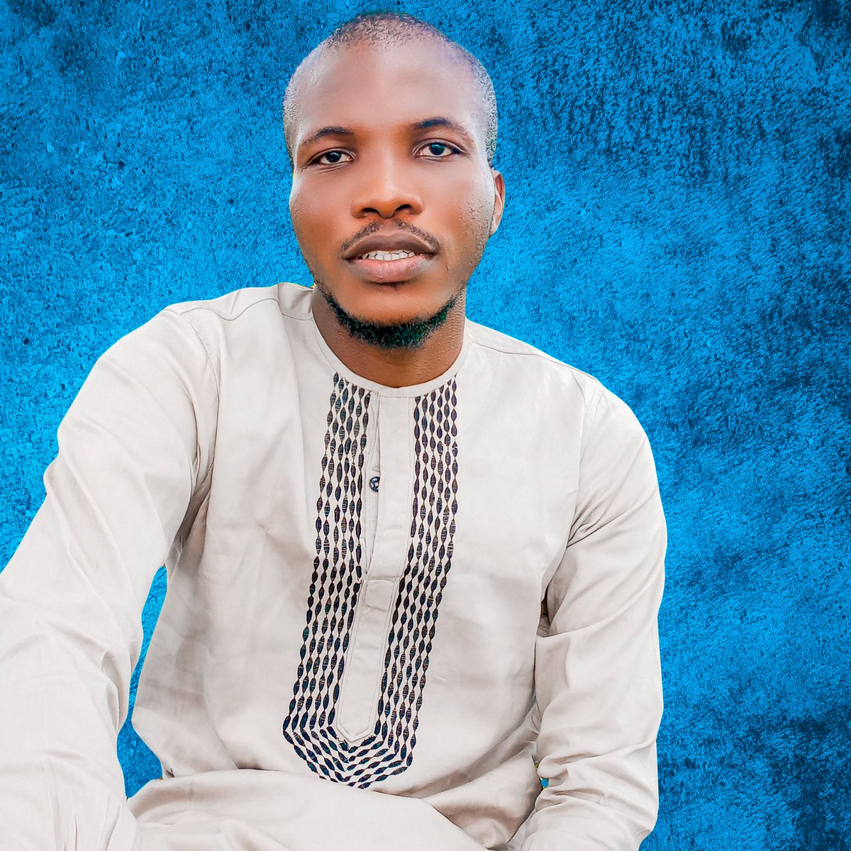 EmzoEric's tweet image. #NewProfilePic