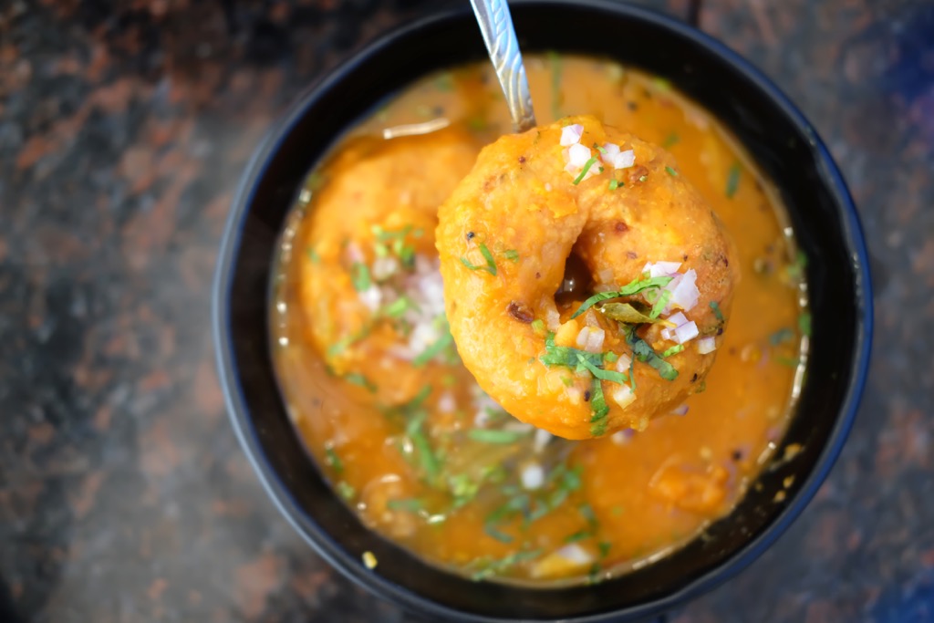 ChowTraveller's tweet photo. Chowpati offers a huge selection of 140 different Indian street food items on its menu. If you have an Indian food craving they are sure to satisfy it!

Link: https://t.co/DijGNUnz2W https://t.co/Y8jYlflVe7
