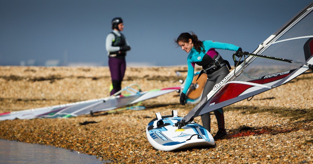 RYA's tweet photo. We want to work towards having a cleaner, healthier planet. And for us, that means lowering our imapct on the water 🌱🌊

Picking up litter whilst packing up equipment can make a huge differnce to local wildlife.

Follow @TheGreenBlue for more top tips.

#Sustainability https://t.co/gowtEaErch