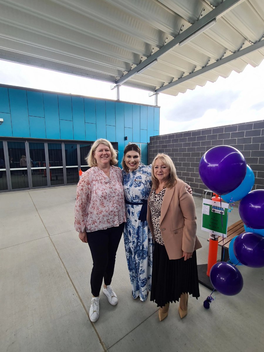 Passfield Park School Launch 💜💙 <a href="/_iEndo/">Karen Endicott</a> <a href="/MarilynFriedri1/">Marilyn Friedrich</a> <a href="/MrsOliviaPullen/">Olivia Pullen</a> <a href="/Jane_Wannell/">jane wannell</a>