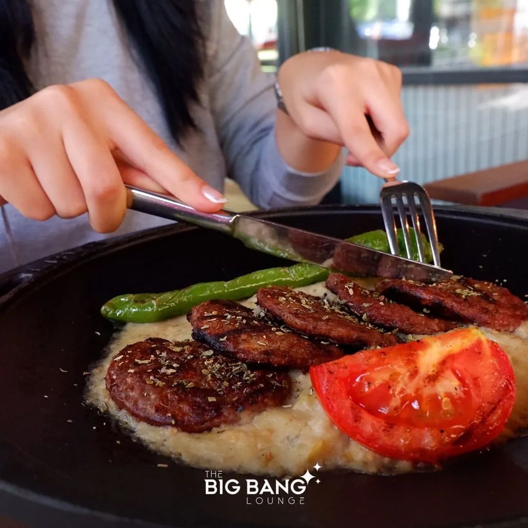 Beğendili köftemizi siz de beğeneceksiniz😍 #thebigbanglounge #ataşehir