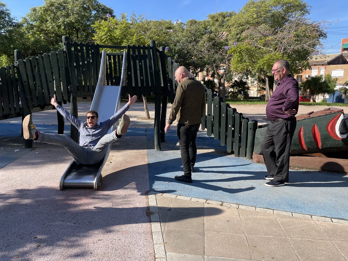 Our album comes out tomorrow ! Get it from your local record shop or our bandcamp. Will be available to stream uknightingales.bandcamp.com/album/the-last…