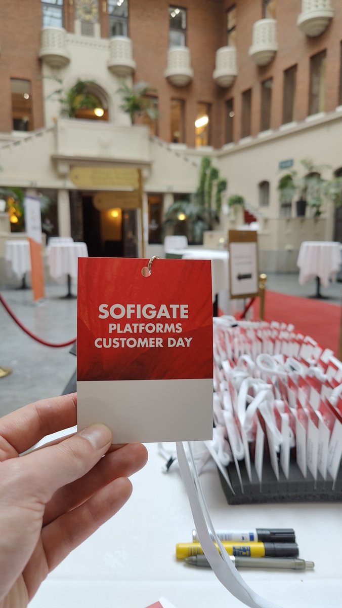 One hour until showtime! #sofigatecustomerday2022