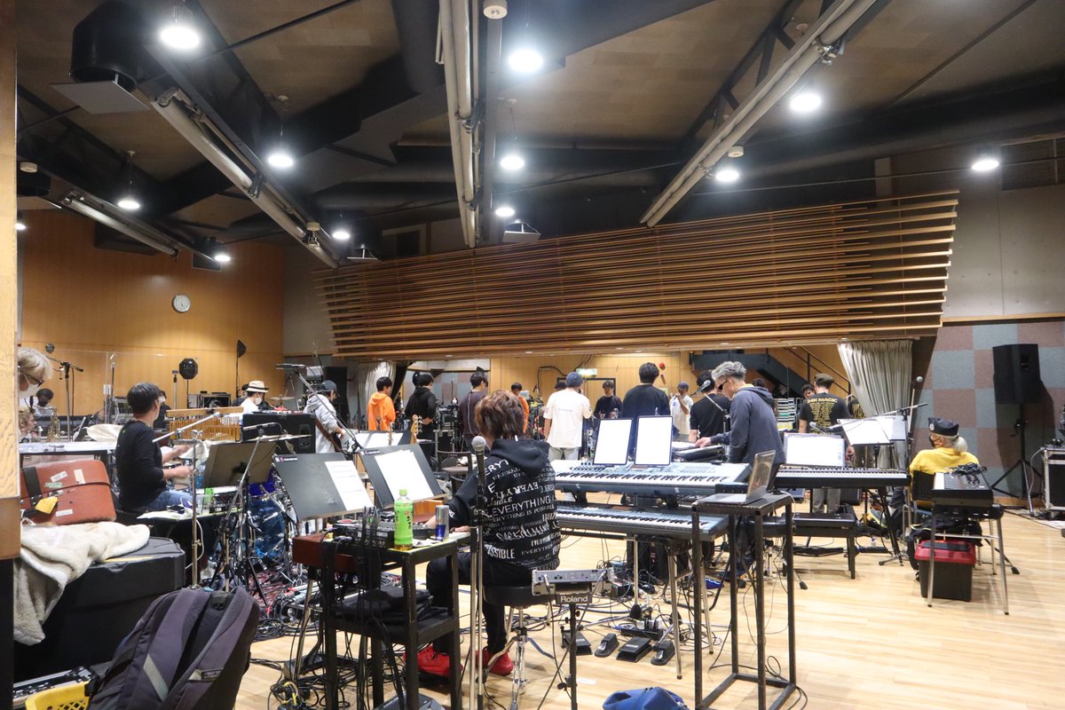 soulpowersummit's tweet photo. 絶賛リハーサル中！

チケット発売中！

チケットぴあ
https://t.co/E8AU5z4ueu
ローソンチケット
https://t.co/t4SWyTACZd
e+（イープラス）
https://t.co/tihSzMkXcA
#soulpower
#鈴木雅之
#ゴスペラーズ
#SkoopOnSomebody
#ソウルトライアングル
#soulpower2022
#ソウルサミットFINAL https://t.co/6dcE7GXzbH
