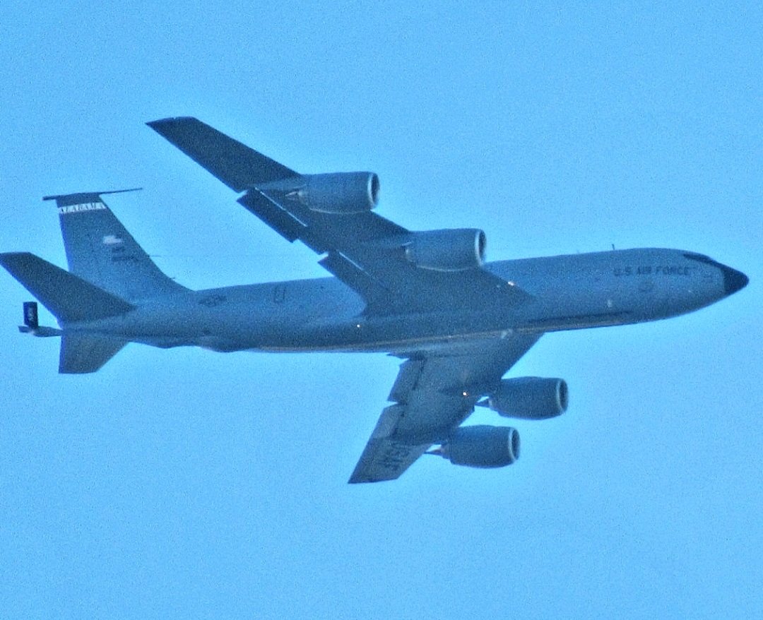 BloodyPolitics's tweet photo. ๐บ๐ธ USAF KC135R Stratotanker #CLEAN15 of the Alabama ANG reg: 58-0004 from Chania on the descent for #Prestwick earlier, to join the Tanker Town party. ๐ฅณ
#avgeek #planespotting https://t.co/rXwPRkGs5Z