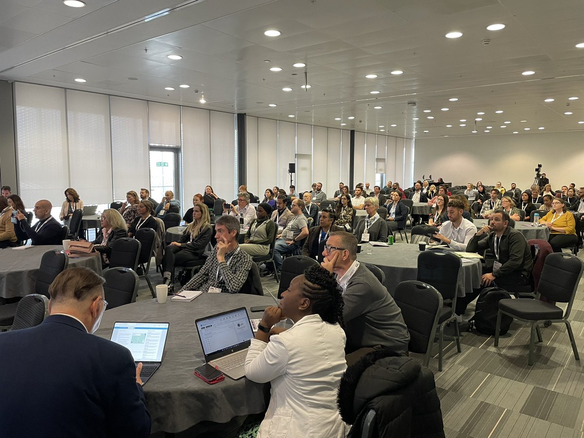 olliejh's tweet photo. Packed session on Agile L&amp;D with Jodie Pritchard #LTAF22 #T2S2 @LearnTechUK https://t.co/tMxTU2UdkO