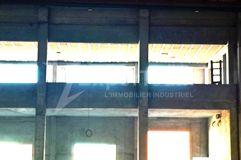 ExperTeamMaroc's tweet photo. A louer — Bâtiment de distribution et de stockage 1.600 m² 
📍 ZI Aïn Sebaâ, Casablanca
💰 Prix mensuel demandé : 54 DH/m²
📞 0615151580

Pour plus de détails: https://t.co/3PSJWXHKnf
#immobiliermaroc #immobilierprofessionnel #immobiliercasablanca https://t.co/Qg5wwGfeV8