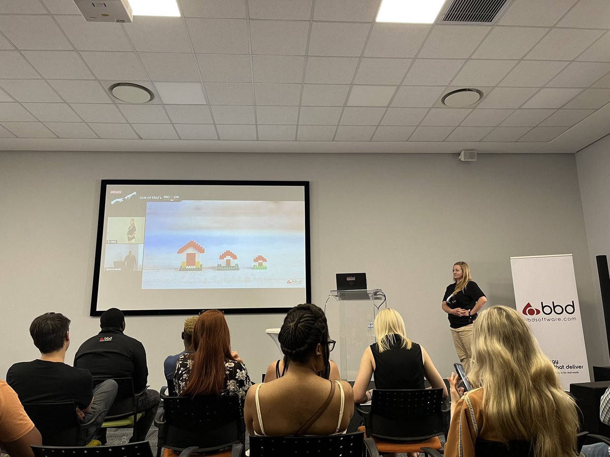 techatMika's tweet photo. A talk from both JHB and London *at the same time* regarding Vanguard 😭🤌🏾 #BBDescape2022 @bbdsoftware https://t.co/lLSgQKTxM8