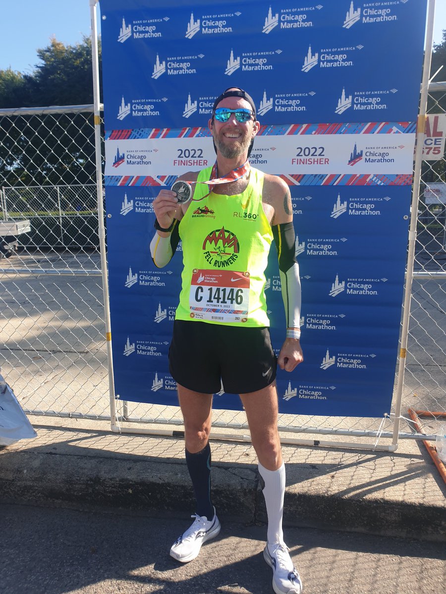 RL360_group's tweet photo. Three cheers for Matt Callister, our IT Infrastructure analyst who participated in the @chicagomarathon and received an amazing Chicago medal! This was his 3rd out of the 6 World Major Marathons, following his success in London in 2018 and New York in 2019.
#ChicagoMarathon https://t.co/ZU2nTEmAMq