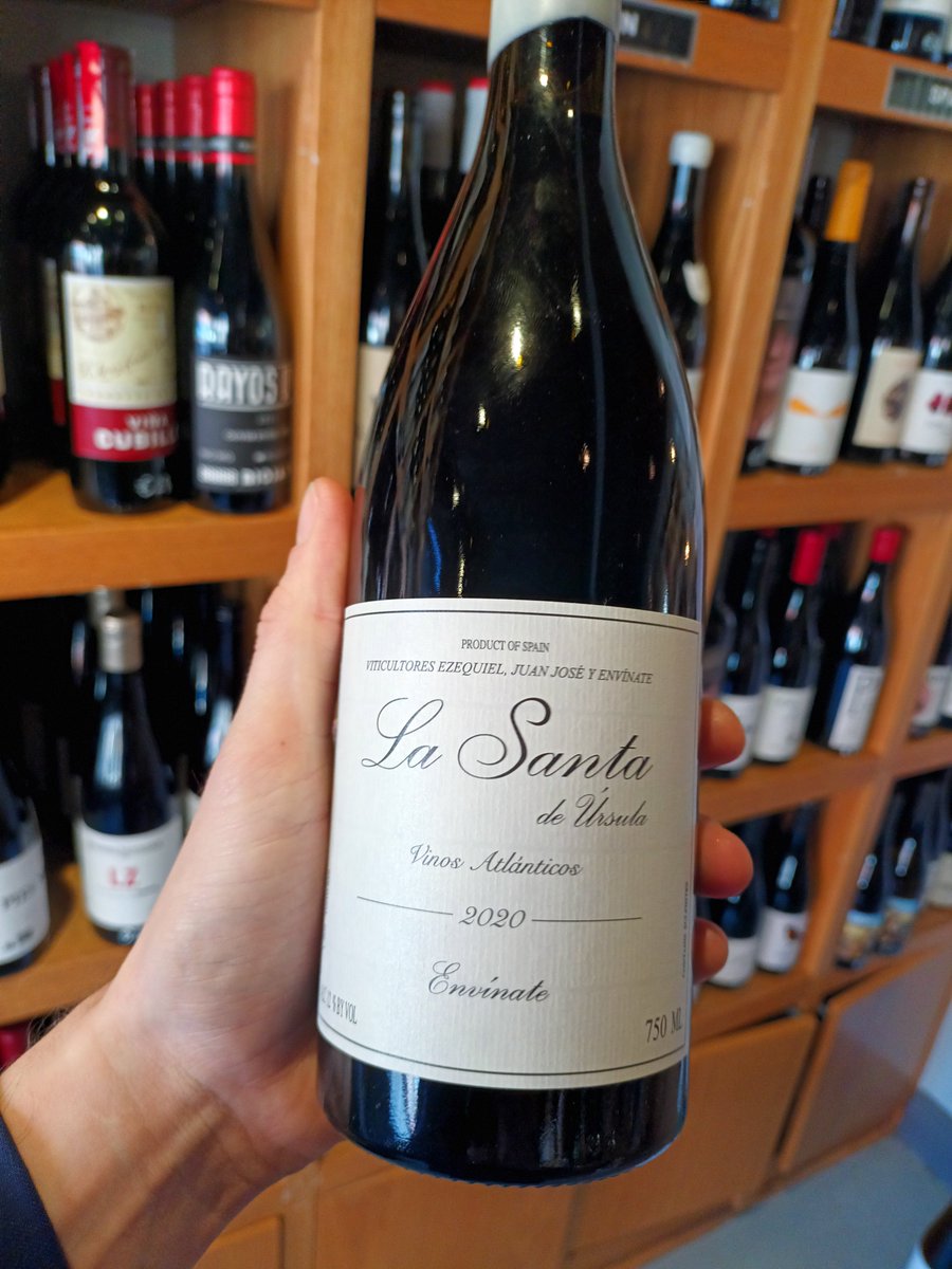 Brand new wine from Northern Tenerife. Envinate again proving themselves to be one of the most exciting producers from the region. Big fruit muscle, firework energy.