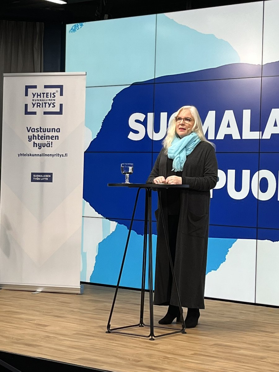 Yhteiskunnallinen yritys kantaa vastuuta henkilöstöstä. Toiminnan tuottoa käytetään henkilöstön ammattitaidon kehittämiseen ja työhyvinvointiin, kertoo Diakonissalaitoksen henkilöstöjohtaja Mari Rautiainen. #yhteiskunnallinenyritys #diakonissalaitos #vastuullisuus #sydänmukana