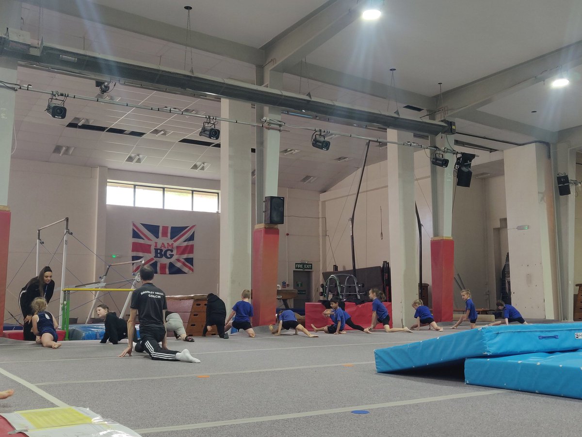 midf1eldprimary's tweet photo. Year 1 and 2 had so much fun at the Key Steps Gymnastics Festival yesterday! π€ΈπΎββοΈπ€ΈπΌββοΈ
Thank you @Bromleyschgames for organising another fun-filled event! We can't wait for the next one!
@GulcinSesli
#gymnastics #futuregymnasts https://t.co/xGjSGdKf1N