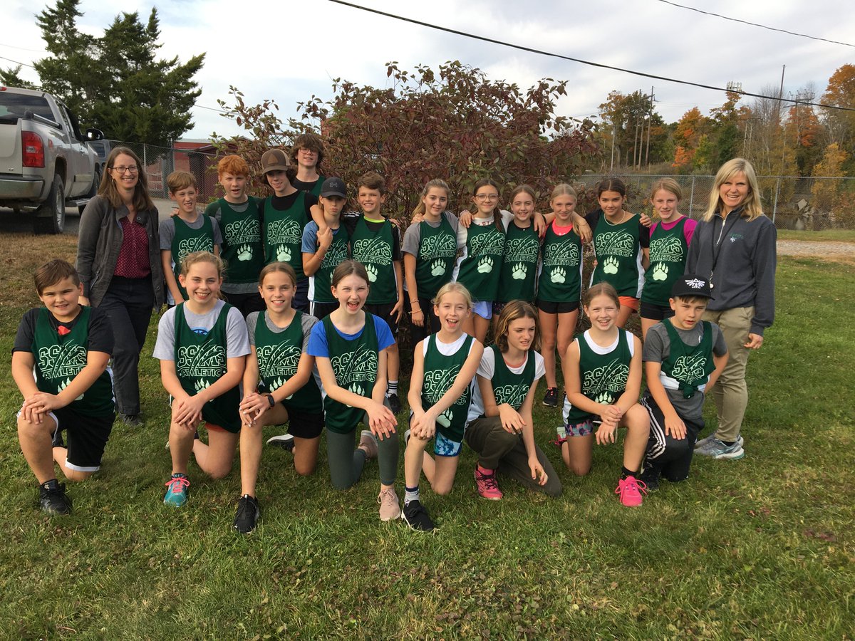 SSMS_Bobcats's tweet photo. Congratulations to our cross-country team for a great event yesterday! Thanks to Ms. Gillmor for organizing the race and to Mme. McGinn for coaching the team. Way to go, Bobcats! https://t.co/QRIEQCqLYE