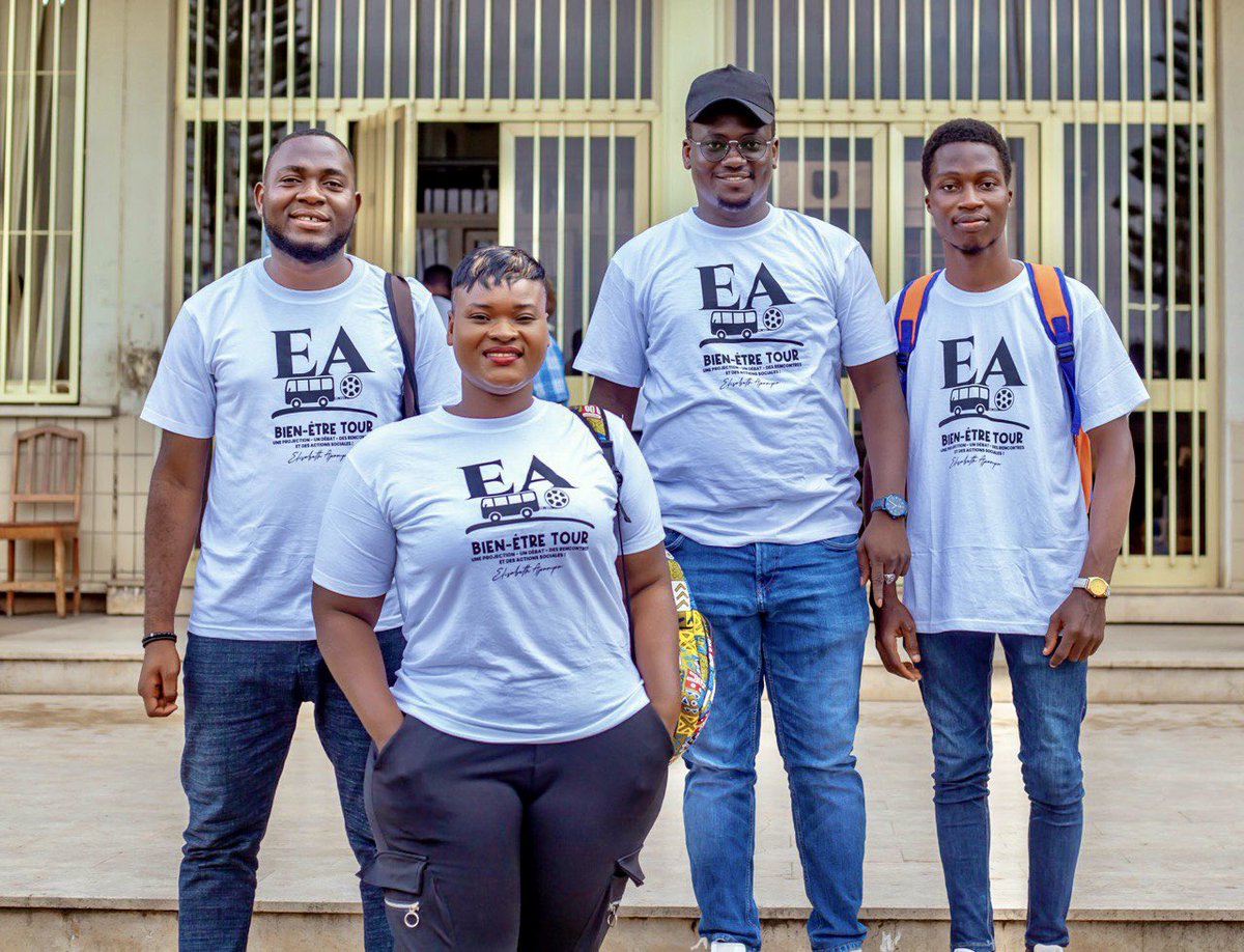 EApampa's tweet photo. Photo: une partie de l’équipe déjà sur le terrain .
#ambassadriceweena #impactmediawoman #fondationea #EAIyawo #elisabethapampa #EA #togo #tourneemiadodje7 #eadreams #tourneemiadodje https://t.co/gB7u9qMoQP
