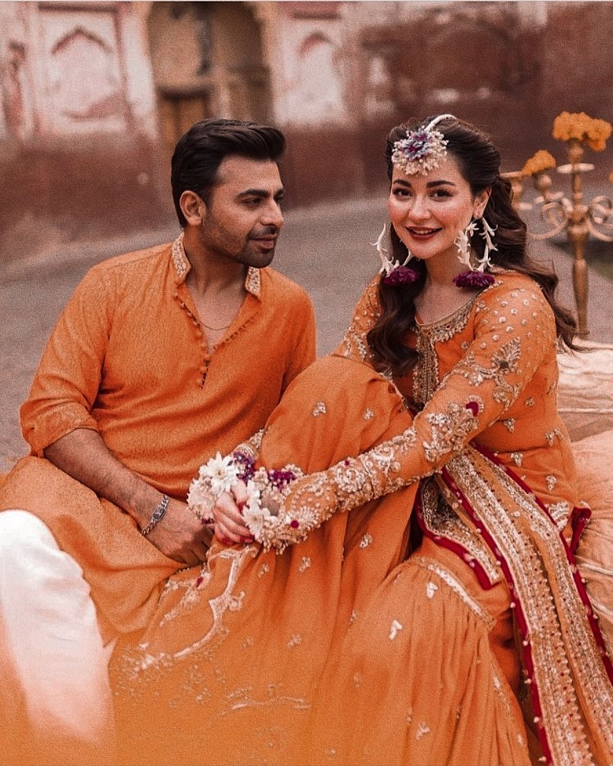 soulstrance's tweet photo. “ out of all the smiles in the world yours is my Favorite ” 🥀💌

#FarhanSaeed • #HaniaAamir 
#MereHumsafar #FarHania https://t.co/AiUt5FuivK