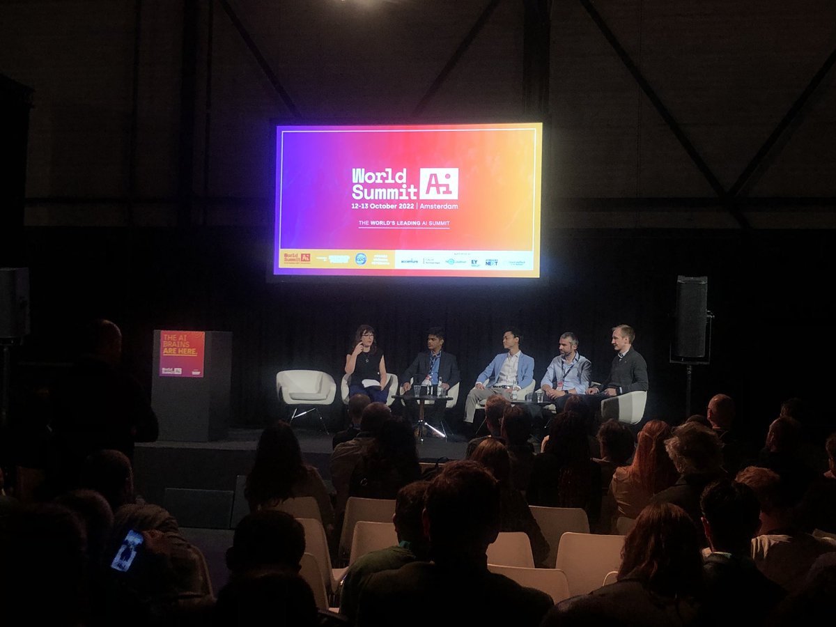 arassa's tweet photo. Context is a key requirement at the center of what makes or breaks conversational experiences. Knowledge being dropped at #WorldSummitAI by panelists Phil Blunsom, @CohereAI, Ryan Ra Ong, @Google, Valentin Kassarnig, @speechifai, and moderator Catherine Breslin, @Kingfisher_Labs https://t.co/mG19k6tSJC