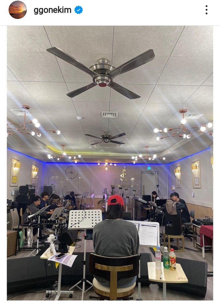 CenaMadelyn's tweet photo. #KimGoEun IG posted today 13.10.2022, preparation for #GoEunDay #10thYearAnniversary Celebration's with Her Fans
Fans Meeting (Offline & Online) this 15th October 2022 👏👏👏👏👍👍❤️❤️❤️ https://t.co/7hhTtHTcoE