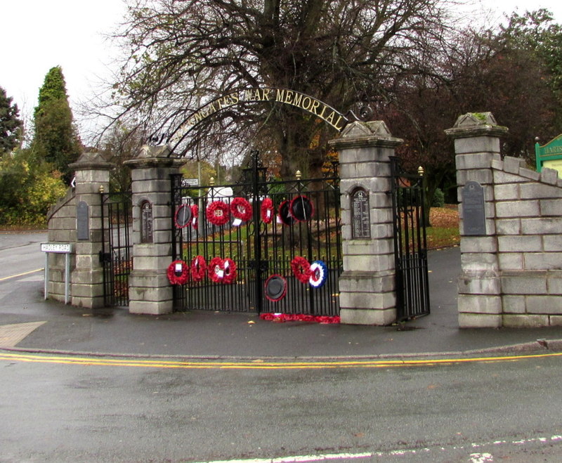 OakengatesTC's tweet photo. Remembrance Sunday 2022

On Sunday 13th November 2022 the customary observance of Remembrance will take place at Hartshill Park, Oakengates.

The parade will step off from outside the Salvation Army building at 10:30am in advance of the outdoor service at 10:55am. https://t.co/1DAyEse6xf