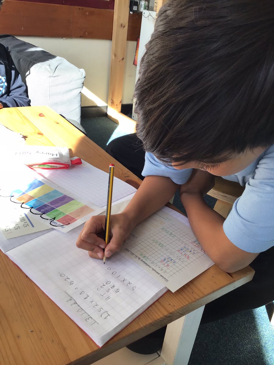 STC_6RC's tweet photo. Today, we are multiplying by 10,100 and 1000. I know the class are going to be successful because they are using all the layers of support they need! โ๏ธ๐ญโ๏ธ #workedexample #placevaluechart https://t.co/RAFsljVKt7