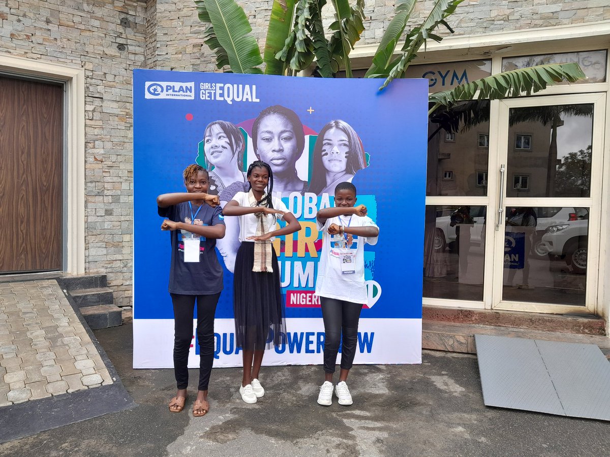 fredydas's tweet photo. Pour la célébration du 10 em anniversaire de la #JIFi #IGD2022, les activistes jeunes, ont représenté dignement le 🇹🇬, à #Paris et à #Abuja respectivement par @PlanFrance et @Plan_Nigeria 
cc @assafoga
@AfiEssilivi 
#Tgtwittos https://t.co/E9uzfUrV1Y