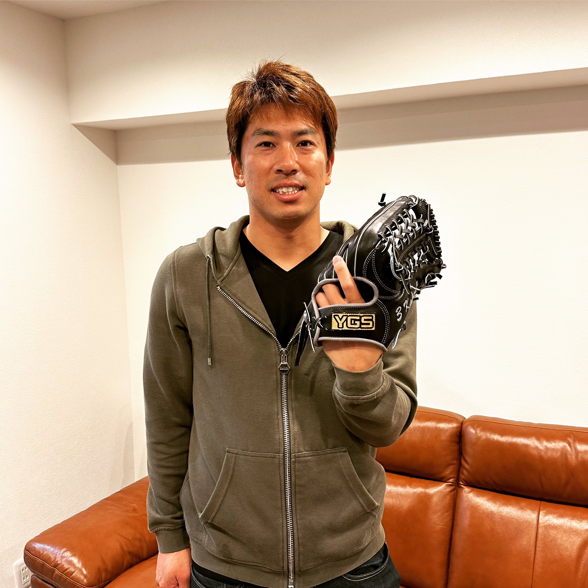 山本グラブスタジオ on X: 