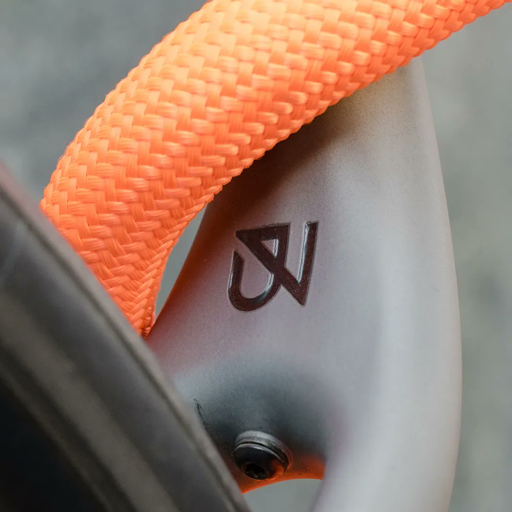 urwahnbikes's tweet photo. UMSATTELN MIT URWAHN BIKES
Ob für den Weg ins Büro oder in den urbanen Dschungel – der elektrisierende Platzhirsch bringt dich stilvoll und bequem ans Ziel, ohne auf das Auto oder die öffentlichen Verkehrsmittel angewiesen zu sein.
#texlock https://t.co/vD0jhsfDi3