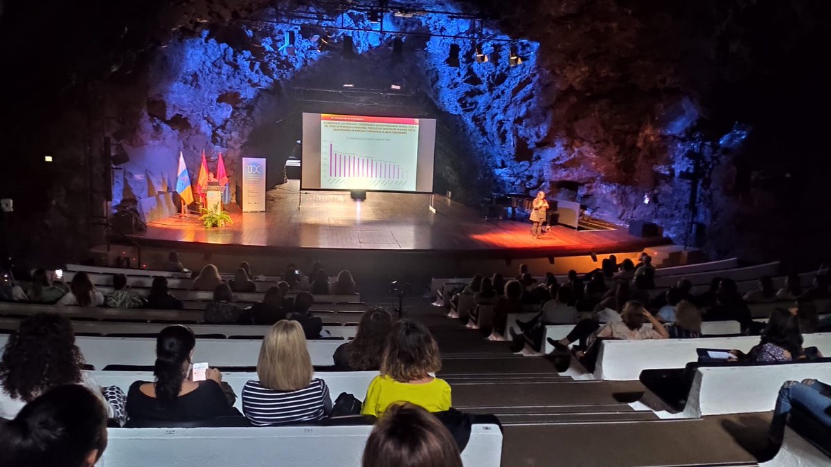 CabildoLZ's tweet photo. #Lanzarote inaugura las jornadas que “transforman” la #Dependencia 🙌👏

📌 El comienzo de este proyecto inédito fue protagonizado por la consejera de Derechos Sociales, @noepmp, en un acto celebrado en los Jameos del Agua https://t.co/tgPydOWUdq