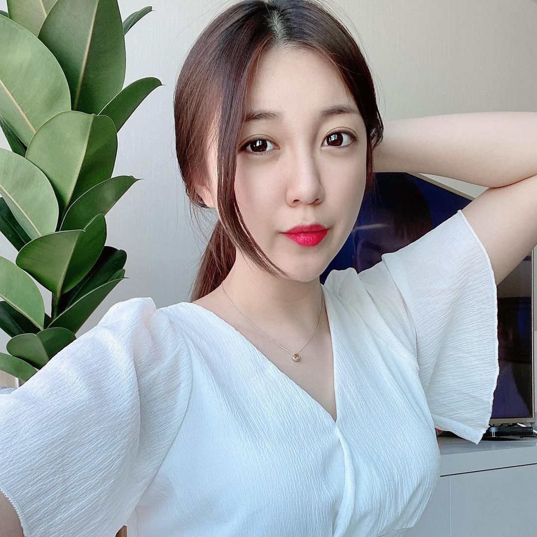 Gwabe100's tweet photo. 오늘도 수고햇어요~ 
#아줌마 #심심  #30대  #여행😀 https://t.co/E0vcECq8mZ