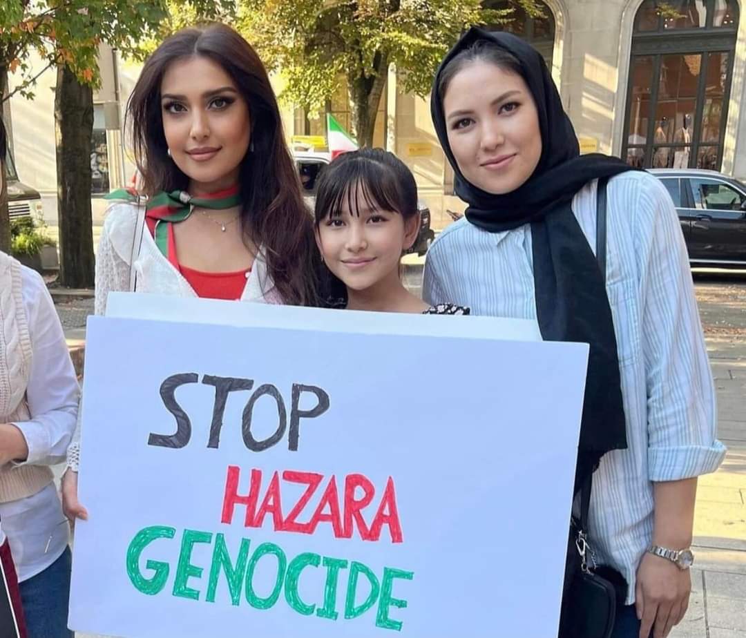 FayyazHossein's tweet photo. اسم این آغی‌نگار آوازخوان چه بود؟
سپاس از حضور او در تظاهرات.
#StopHazaraGenocide https://t.co/WGvuuPPZus