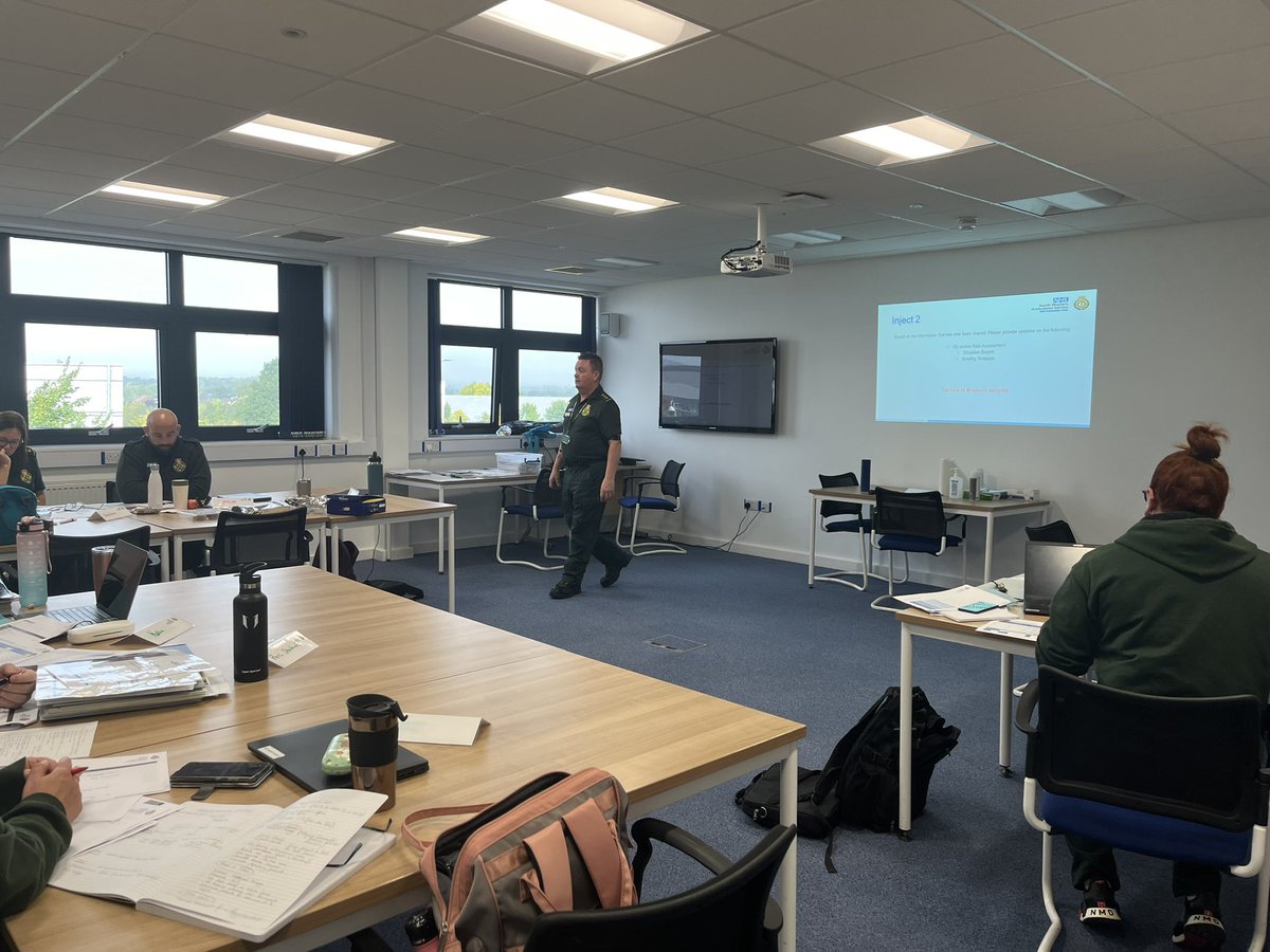 Robert Flute tweet media