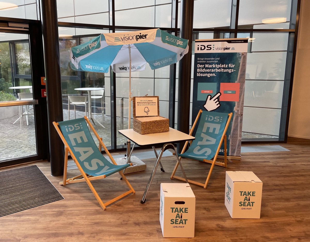 mrs_kirsch's tweet photo. Welche Ansätze verfolgen #Startups in Bezug auf #Bildverarbeitung und #KI? Dazu gab es heute interessante Einblicke beim @EITManufactur und @IDS_Imaging Forum „Computer Vision &amp; KI in der Qualitätssicherung“ https://t.co/6p4RgcRoo8