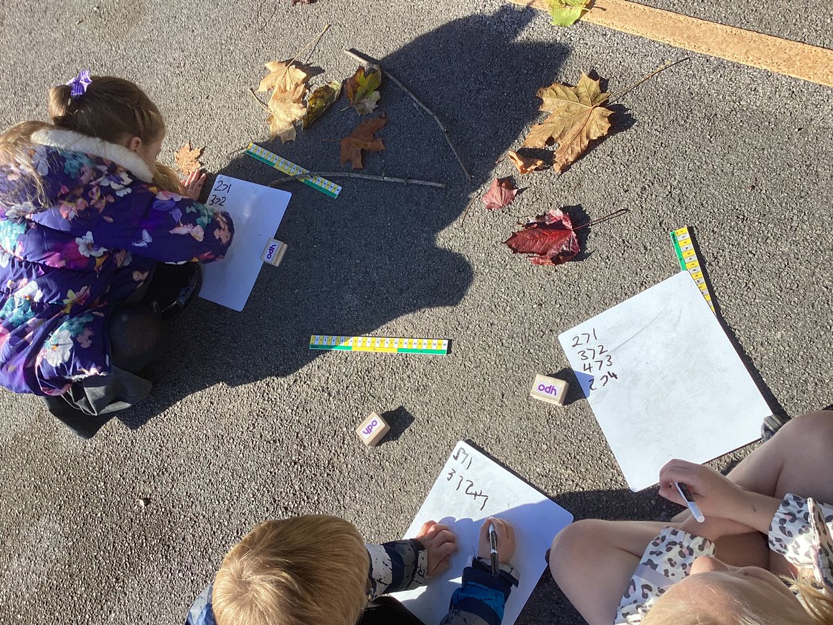 TadPrimaryAcad's tweet photo. Jupiter team enjoying outdoor maths looking at the new maths symbol > greater than. We recognise some numbers are greater than others. #Tadcastermaths #tadcasteroutdoorlearning https://t.co/2k7h0tDKCM