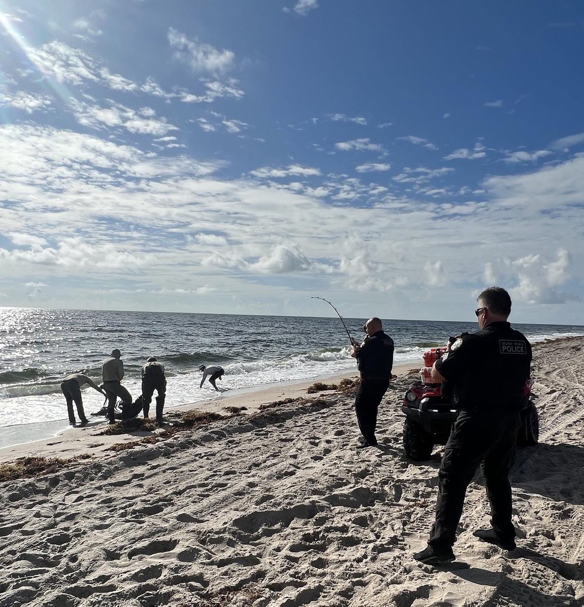 Mr. Weatherman tweet media