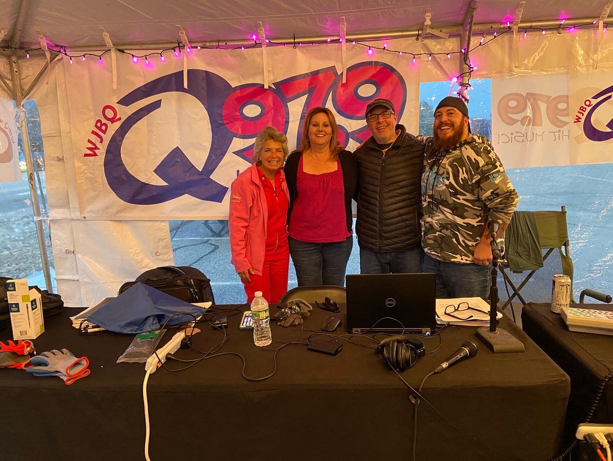 Q979's tweet photo. Unseen highlights from Day 1 of #CansForACure, including unloading Lori’s final #CanVan pickup of the day, a Mainer named Vickie coming to donate post-preventative double mastectomy, and a 20th Survivor-versary for our friend Robin. Day 2 is live at the Maine Mall now! Help us! https://t.co/s5Gyv5rnBu