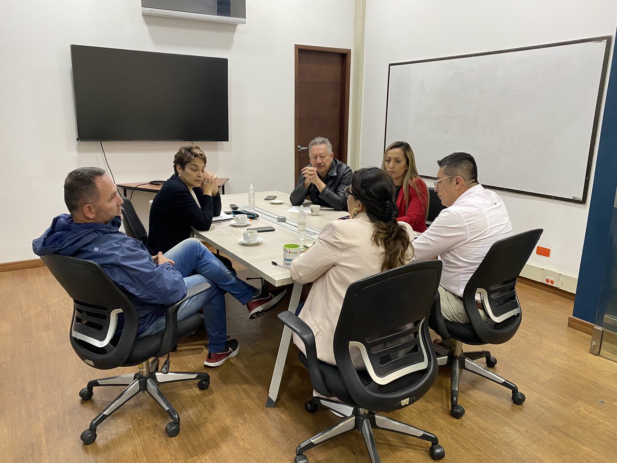 aagomezr's tweet photo. En alianza con la empresa Armogas y equipos Oka, instalaremos un laboratorio de pruebas de variables de gasodomésticos en el #CDTCI con el fin de formar en el @SENAQuindio los futuros técnicos en mantenimiento e instalaciones de equipos a gas @SENAComunica https://t.co/0b7pMjyNHD