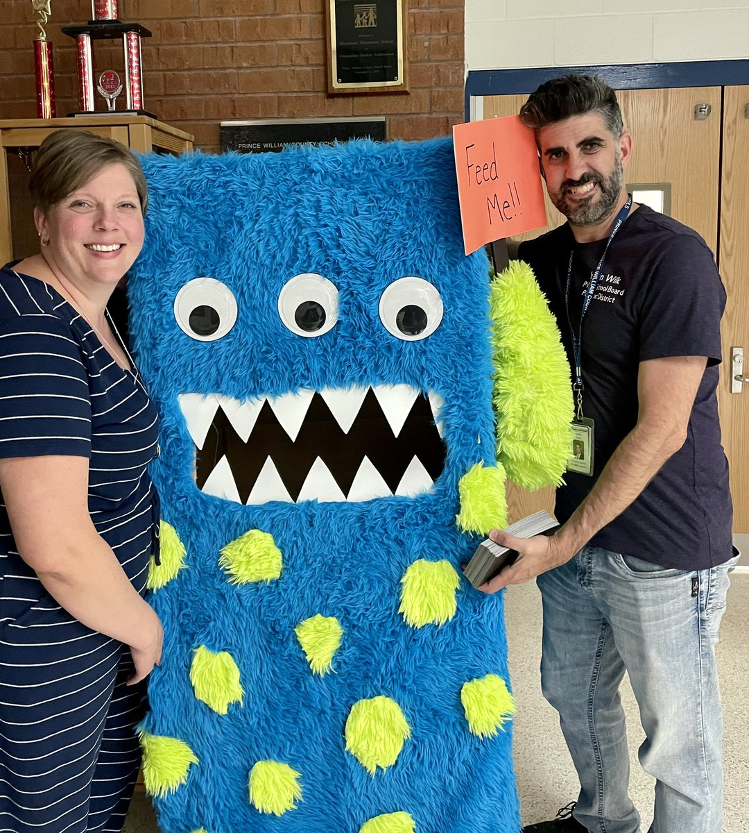 justindavidwilk's tweet photo. Joined the @HNESHuskies last night for their 2-3 back to school night. Another great community of staff and families. @PtcoHenderson @MrsASchott https://t.co/qXVhaXA6jx