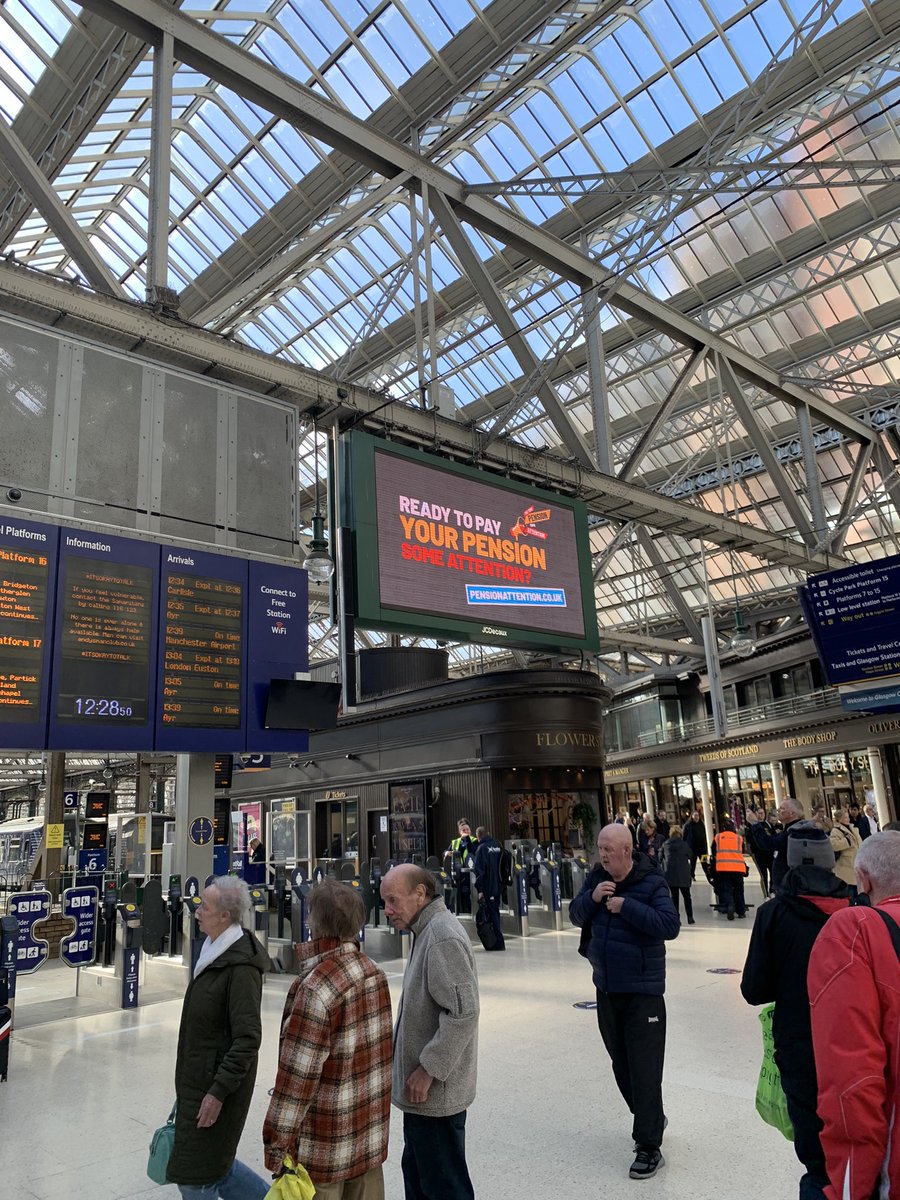 Nice to see Glasgow Queen St getting some #pensionattention treatment @PensionAttn