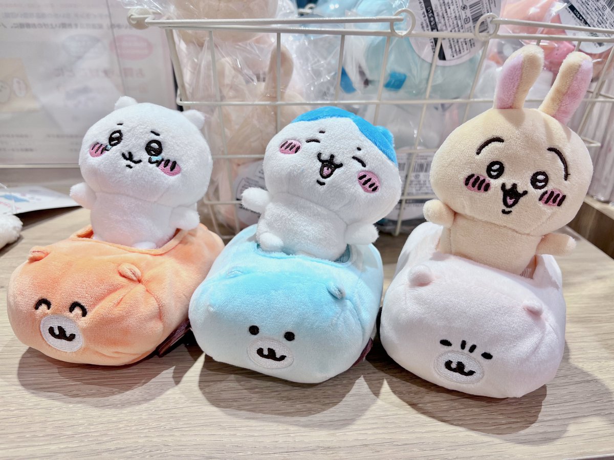 ⭐️ちいかわコーナー⭐️ 明日10/14(金)〜ぬいぐるみやブランケット