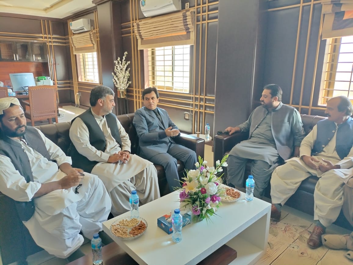 buetkofficial's tweet photo. وائس چانسلر بلوچستان یونیورسٹی آف انجینئرنگ اینڈ ٹیکنالوجی خضدار ڈاکٹر احسان الله خان کاکڑ سے رکن بلوچستان اسمبلی میریونس عزیز زہری کی ملاقات. https://t.co/JSZTUWl5ZX