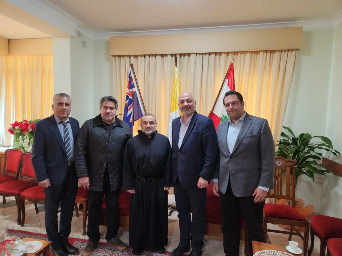 FadiElHaje's tweet photo. https://t.co/suJkixZsVm https://t.co/mNjLf2kl0g