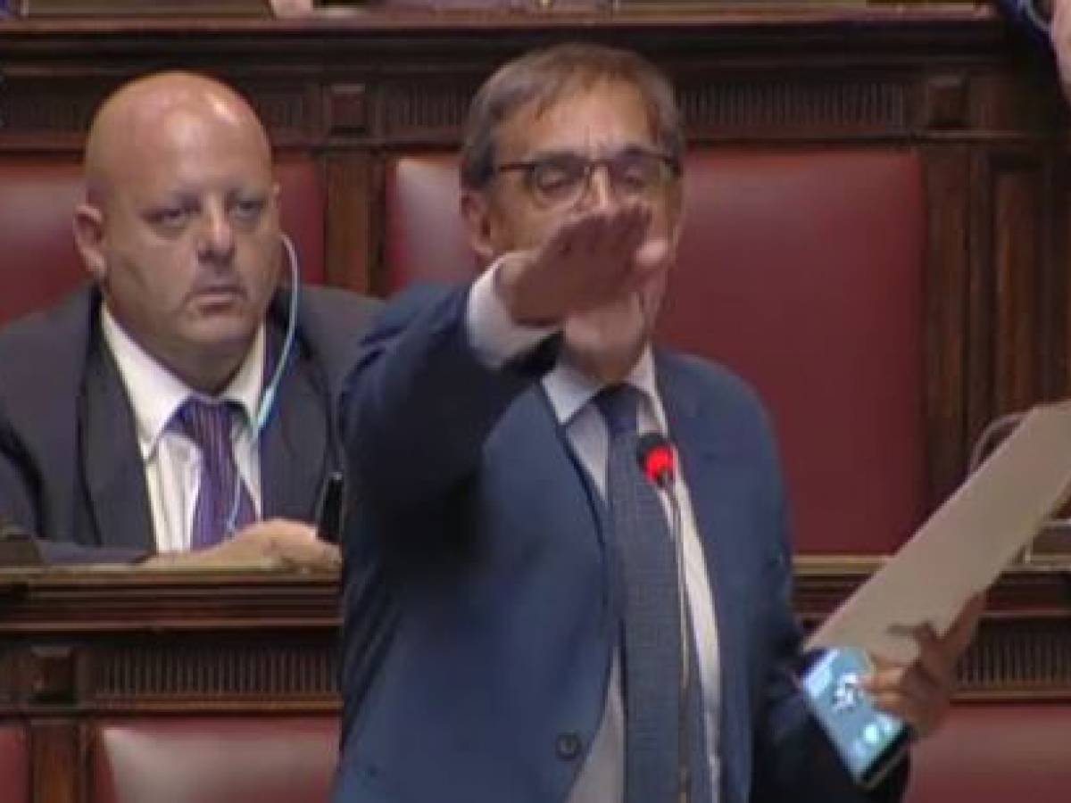 FrancesDiBi's tweet photo. Ignazio Benito #LaRussa has been elected as the President of the Senate of #Italy. He started his political career as a young leader of  neo #fascist organization "Fronte della gioventù" &amp; he kept opposing any effort to limit #fascism propaganda. He is one of the founders of #FdI https://t.co/pmfON18pF2