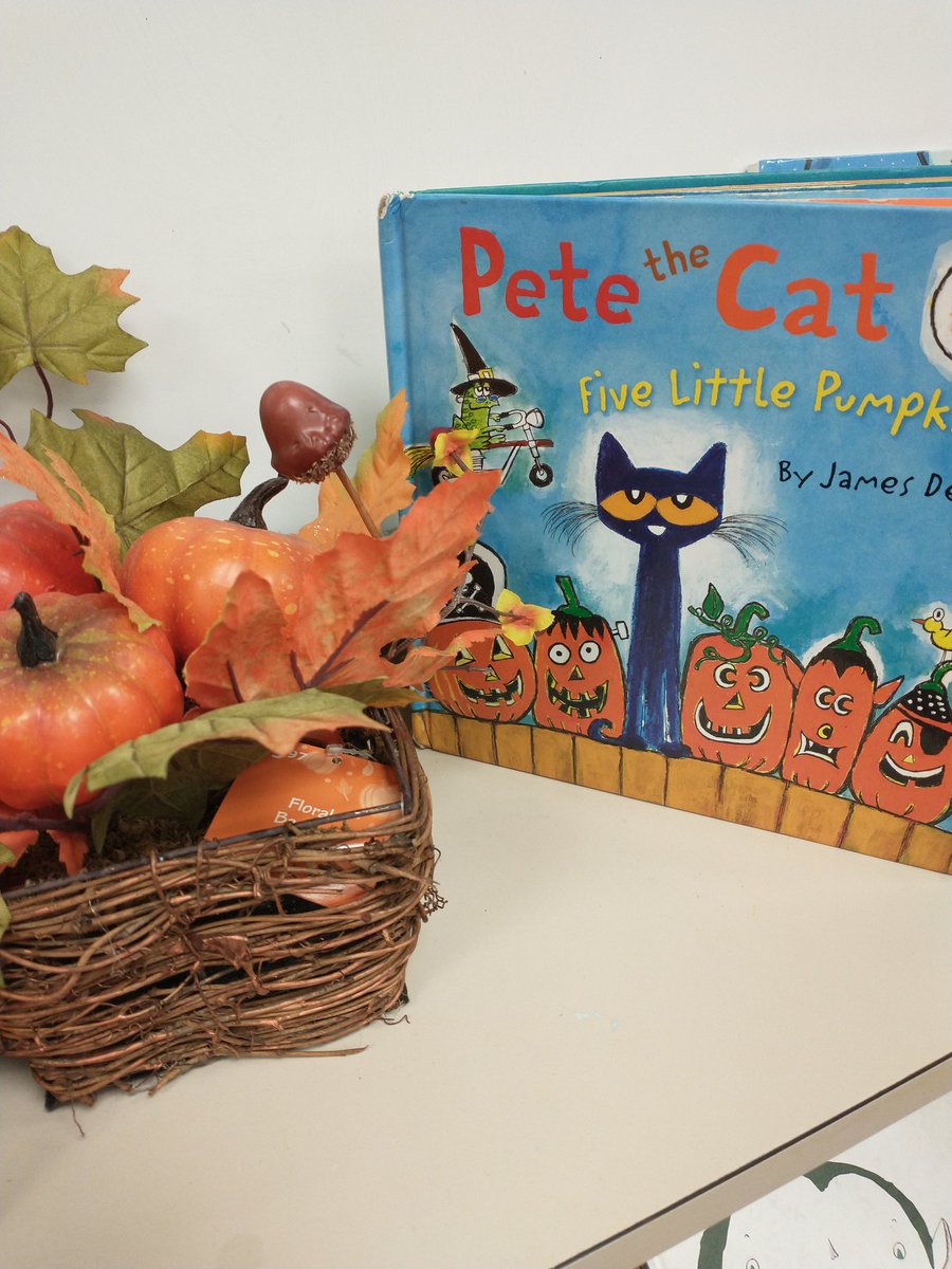 Elizabeth McCue tweet media