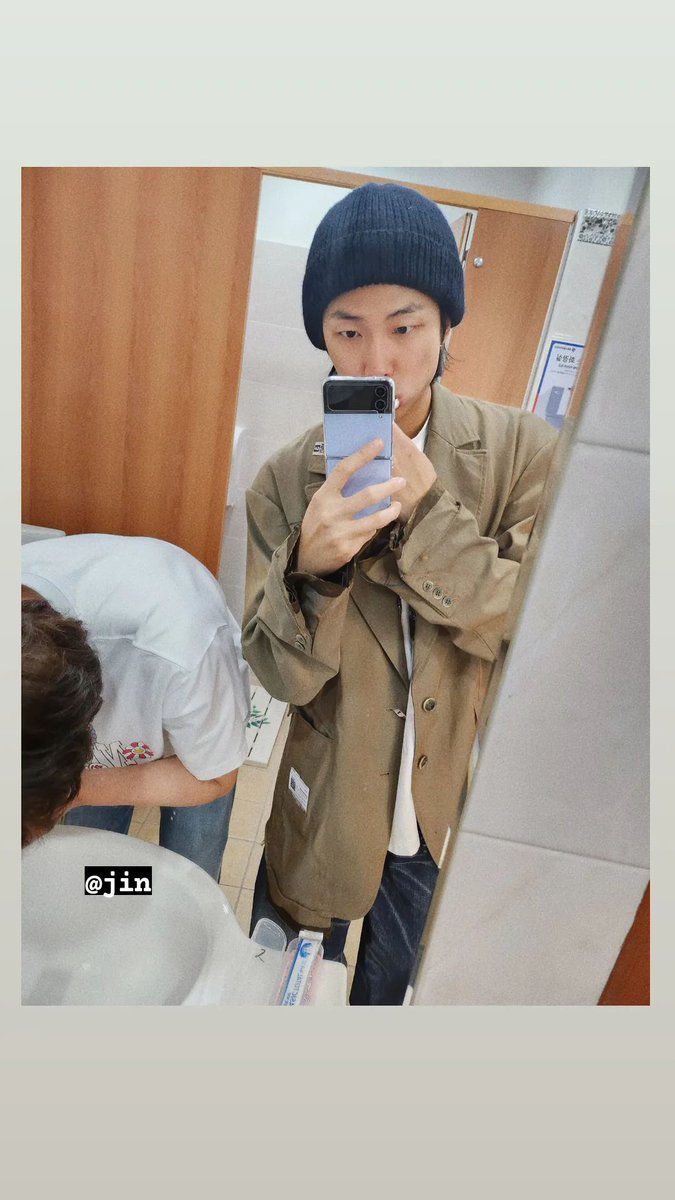 return_season's tweet photo. 바보남준 (∗❛⌄❛∗)🤎 https://t.co/Gp7wLJ7rji