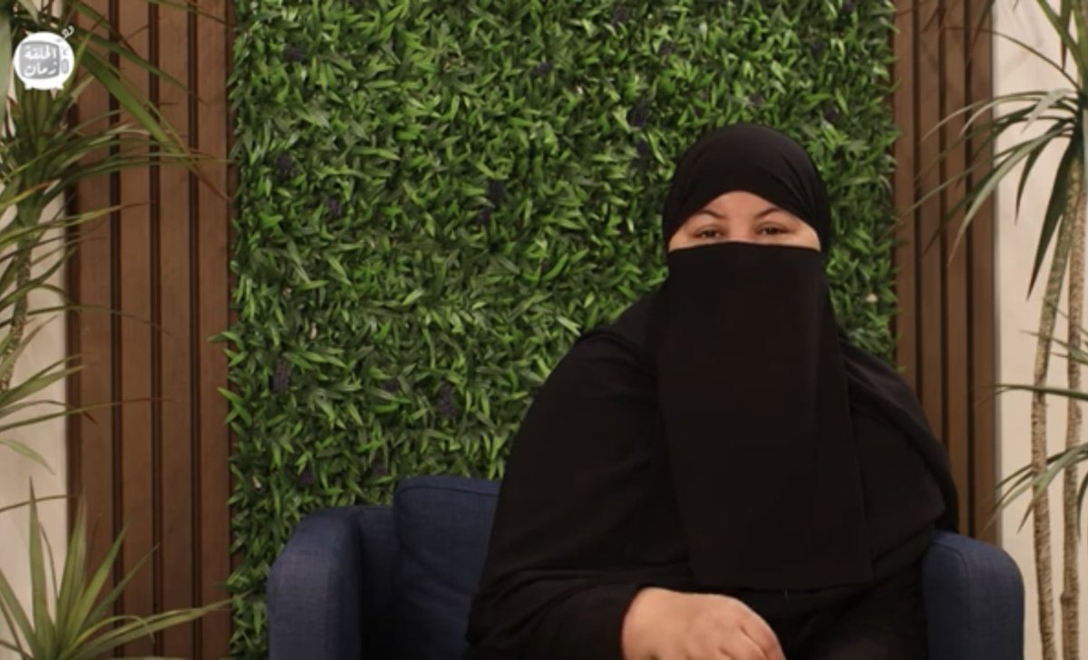 وتكمل التاجرة صالحة الكريثي آخر جزء من قصتها في السوق المركزي للخضار والفاكهة بجدة في برنامج 
#الحلقة_زمان 📺🍉

youtu.be/k4jxOU2BOKc