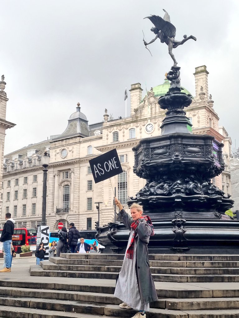 Lovely to support #LaureProuvost 'NO MORE FRONT TEARS' exhibition for <a href="/circa__art/">CIRCA</a> which launches tonight at #piccadillycircus #CIRCAECONOMY