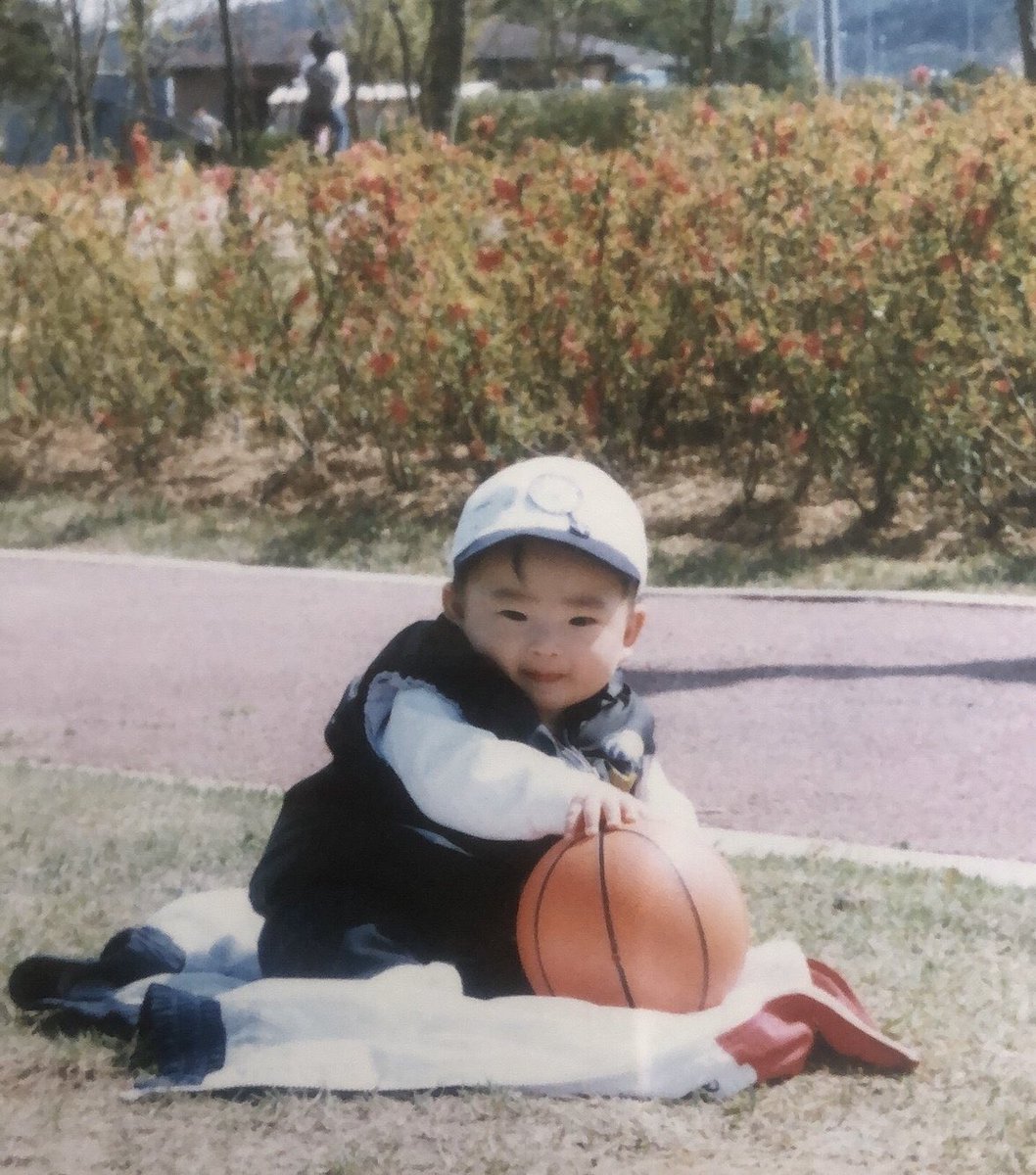 nefff37's tweet photo. HAPPY BIRTHDAY TO MY BELOVED BAE♡ 😍

HAPPY SEUNGMIN DAY

#AlwaysBaeWithYou 
#골든차일드    #GoldenChild       
@GoldenChild @Hi_Goldenness https://t.co/WGSfH9Jnj2